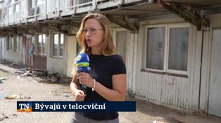 Bývajú v telocvični