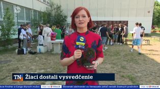 Žiaci dostali vysvedčenie