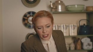 Lucia už vie, že Berta ju nechutne klamala