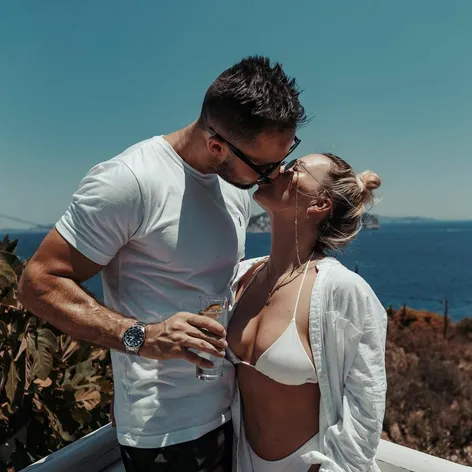 Tereza a Milan na dovolenke v Grécku