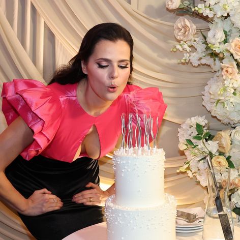 Ornella Koktová a jej bizarná oslava