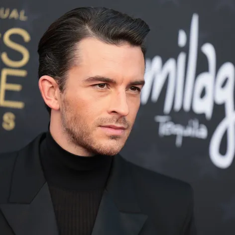 Jonathan Bailey
