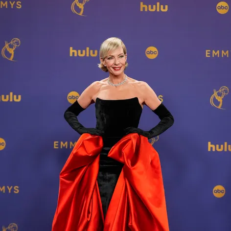 moda EMMY