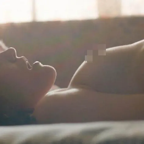 Lucy Hale v novom filme Dude