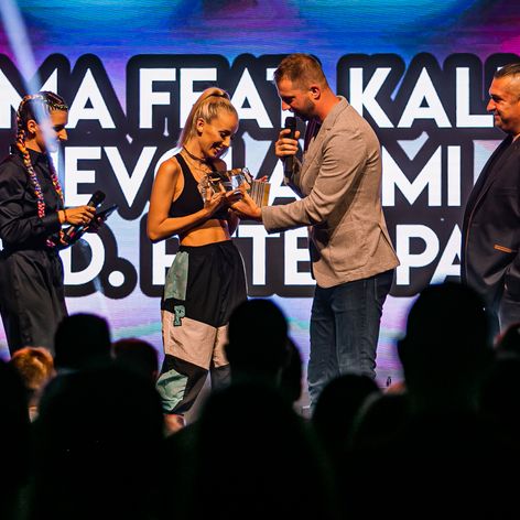 Dominika Mirgová a Adiss na Hudobných cenách rádia Europa 2