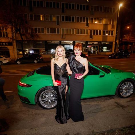 Slávnosté premietanie finále Ruže pre nevestu Česko