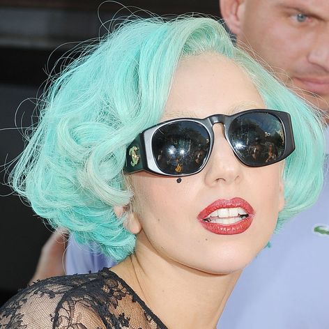 Lady Gaga (2011)