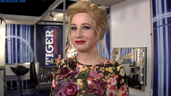Redaktorka Marína Dobošová ako Adele