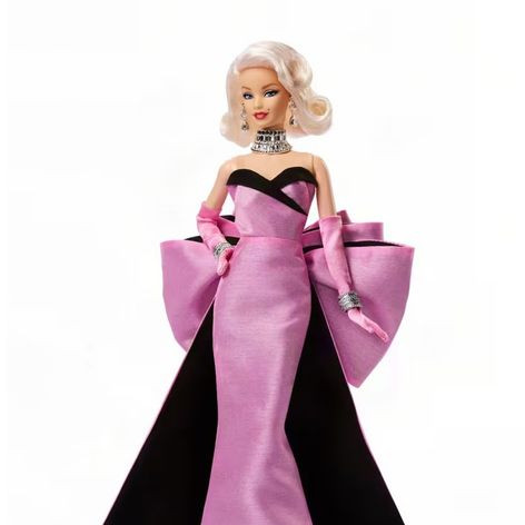 Špeciálna Barbie je v predaji.