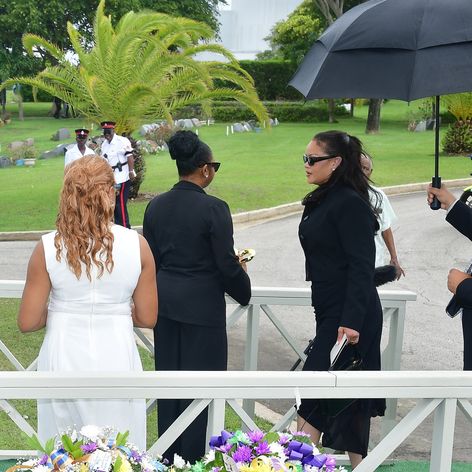 Rihanna na pohrebe