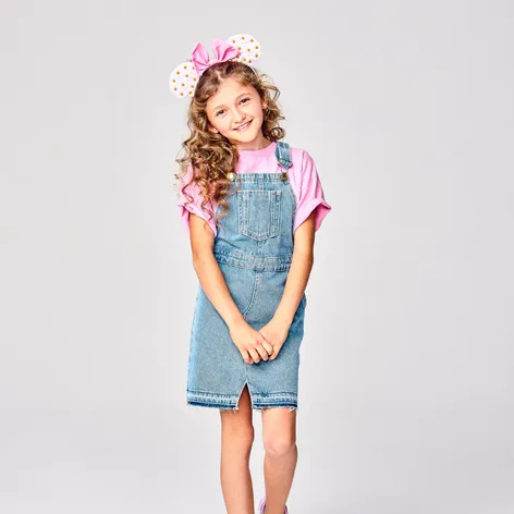 Nela Kronauerová (10)