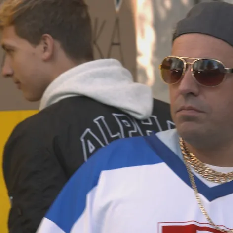Vlado si zarapoval.