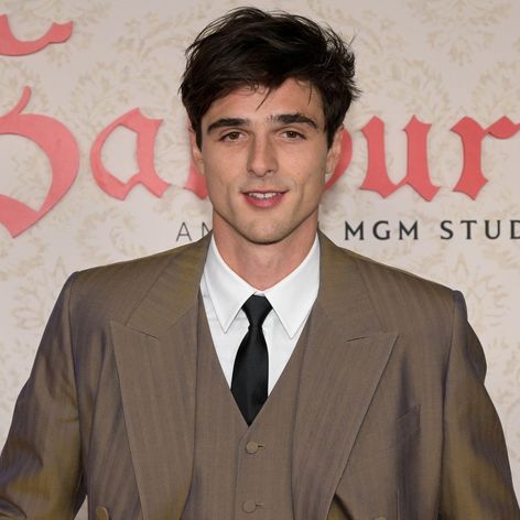 Jacob Elordi v snímke Saltburn.