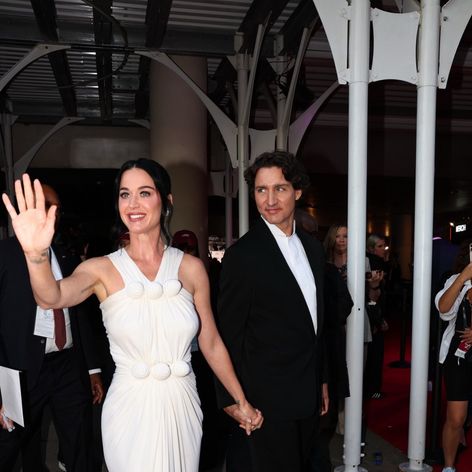 Katy Perry a Justin Trudeau žiarili na červenom koberci.