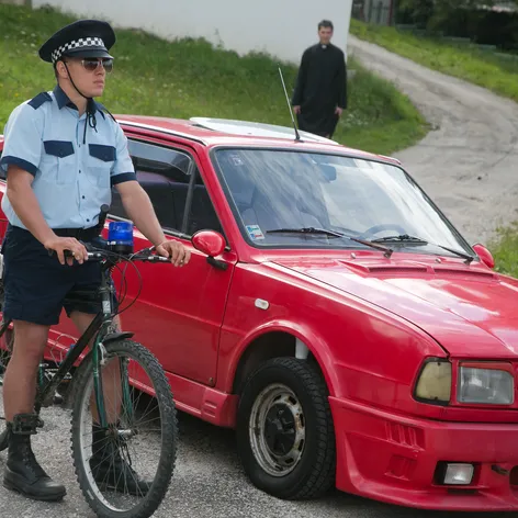 Morská vedkyňa jediným dotykom prinútila žraloka odplávať.