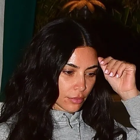 Kim Kardashian ukázala prirodzenú tvár. 