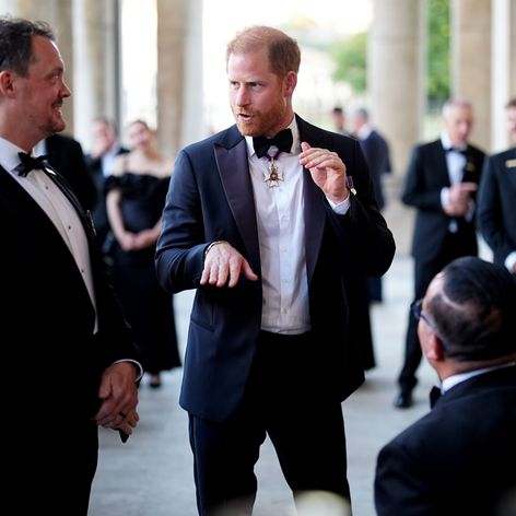 Princ Harry prvýkrát na verejnosti od návratu do Veľkej Británie