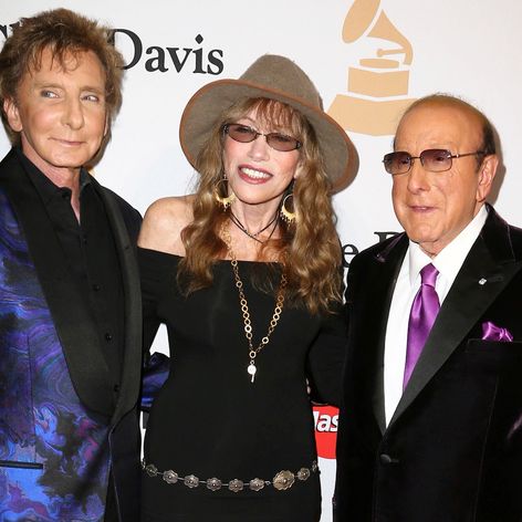 Zomrela hudobná legenda Clive Davis!
