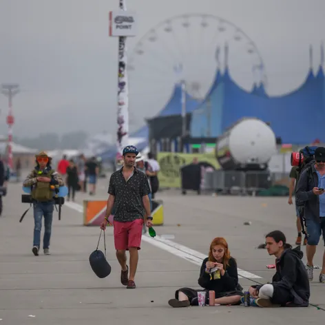 Festival Pohoda po intenzívnej búrke a páde stanu predčasne ukončili.