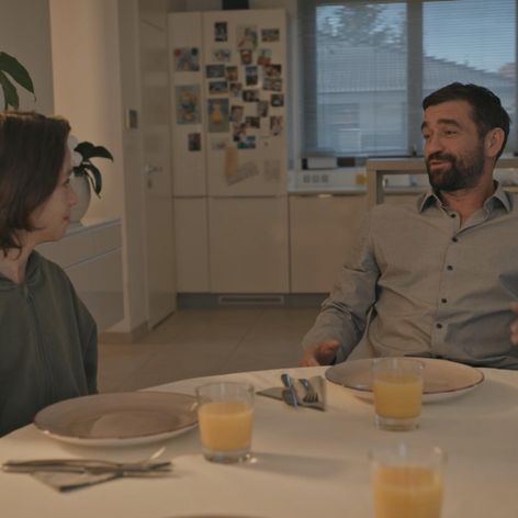 Jakub pripravil Eve prekvapenie a skončili v posteli.
