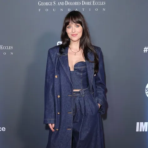 Dakota Johnson
