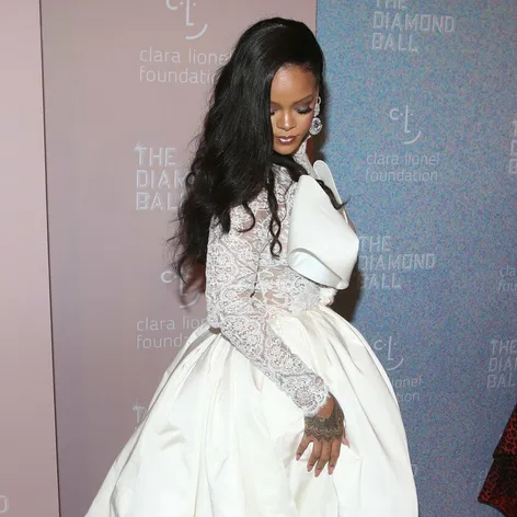 Rihanna na štvrom ročníku charitatívnej akcie Diamond Ball