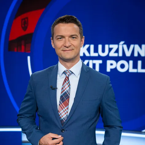 Moderátor Volebnej noci 2023 - Viktor Vincze