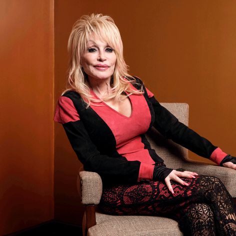 Zomrela Dolly Parton