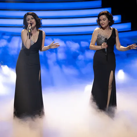 Kristína Madarová a Beáta Dubasová