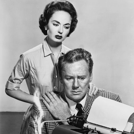 Ann Blyth vo filme Slander.