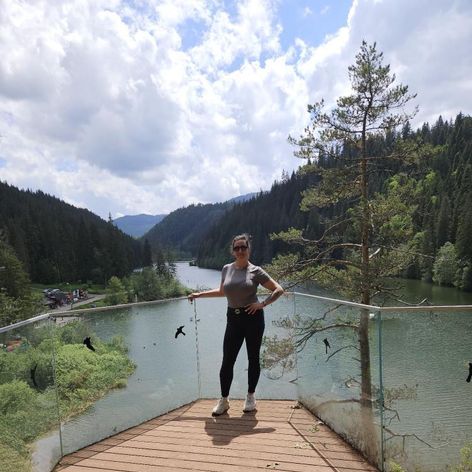 Karina Šafrániková po boku nového priateľa žiari a po premene žije spokojný život.