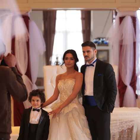 Nikdy ťa neopustím - Mert, Iclal a Yiğit