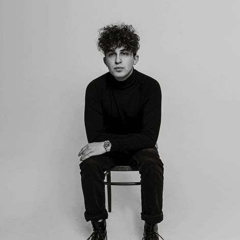 The Curly Simon