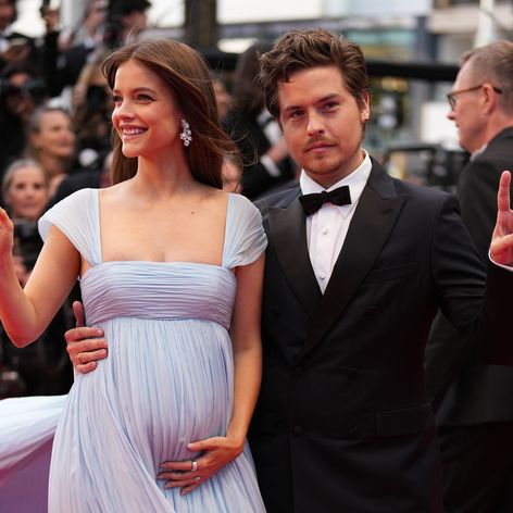 Dylan Sprouse a Barbara Palvin budú rodičia.