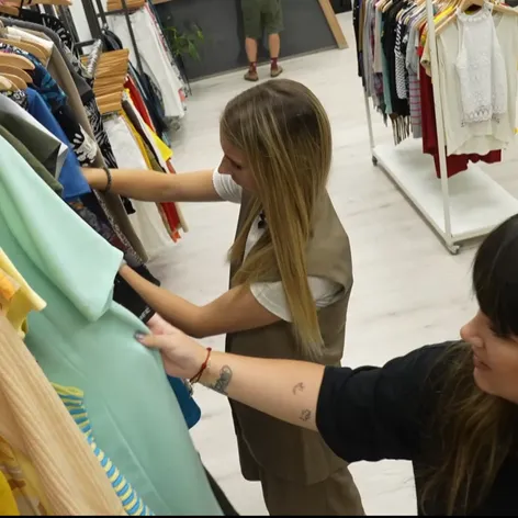 Inšpirácia zo second handu: Vyskladali sme vám outfity