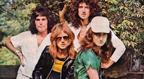 Smutné správy z hudobného sveta: Zomrel neoddeliteľný člen legendárnej skupiny Queen