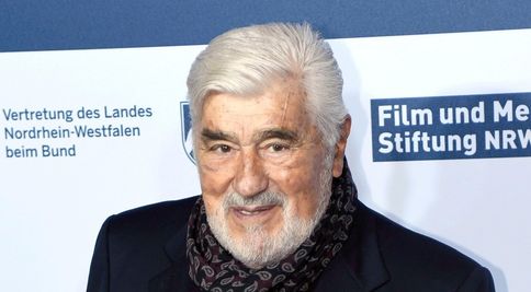 Zomrel legendárny zloduch z Vinnetoua. Mario Adorf sa dožil úctyhodného veku