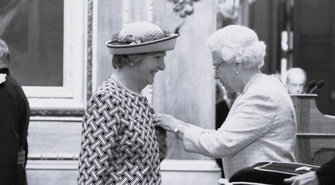 Diváci ju milovali: Vo veku 86 rokov zomrela obľúbená herečka, vyznamenala ju aj kráľovná