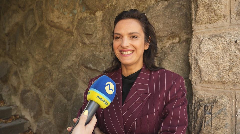 Jana Kirschner o novej piesni Medzi nami