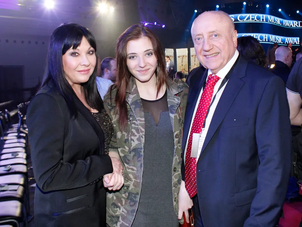 Dagmar Patrasová, Anička Slováčková a Felix Slováček na archívnej snímke