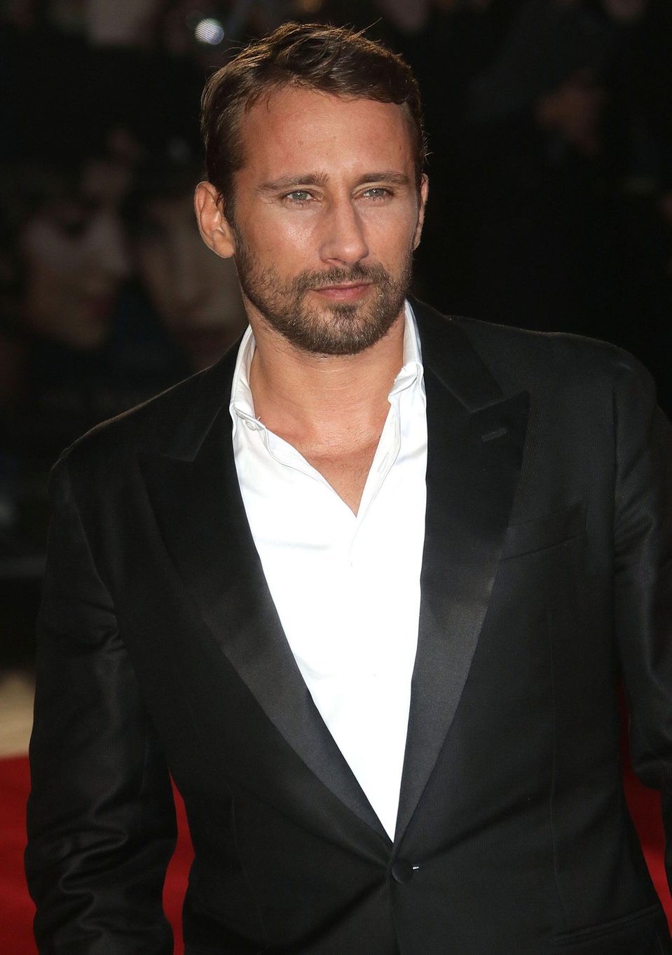 Matthias Schoenaerts na londýnskej premiére filmu Dánske dievča