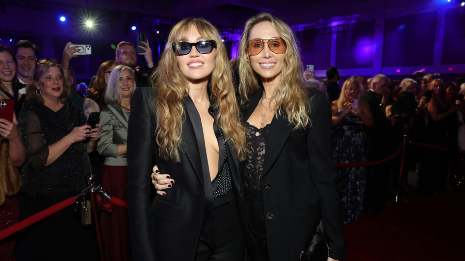 Miley a Tish Cyrus 