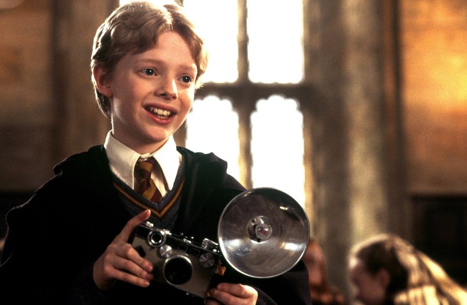 Hugh Mitchell ako Colin Creevey vo filme Harry Potter a Tajomná komnata.