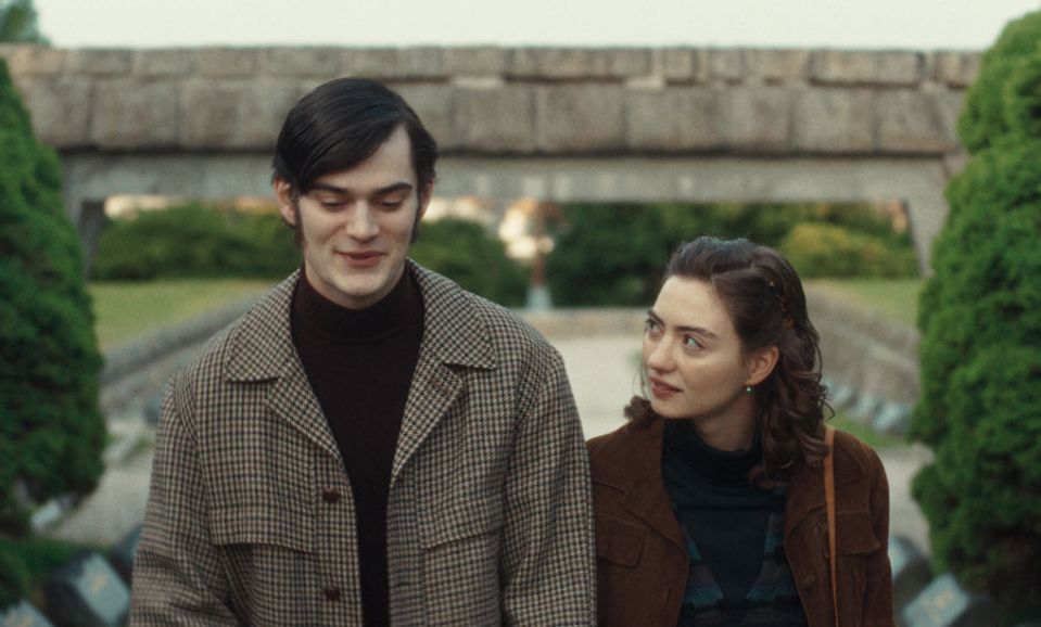 Josef Trojan a Antonie Formanová vo filme Nepela