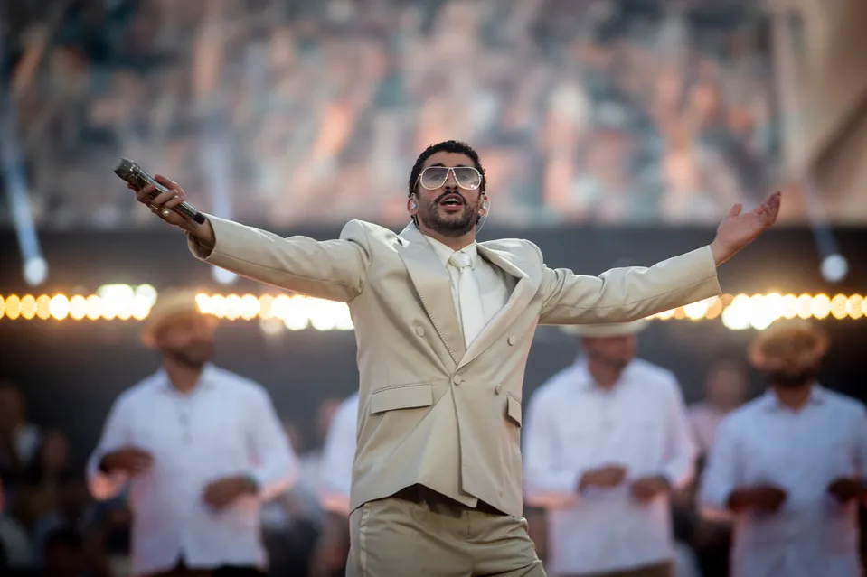Bad Bunny si užíva každý koncert naplno.