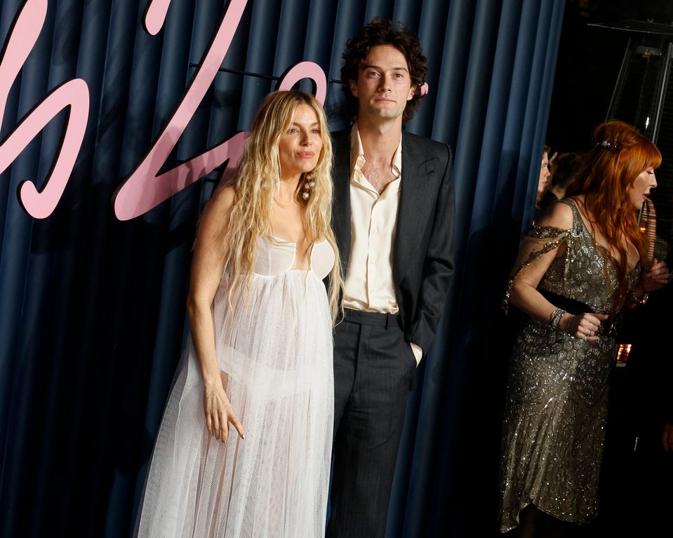 Sienna Miller a Oli Green.