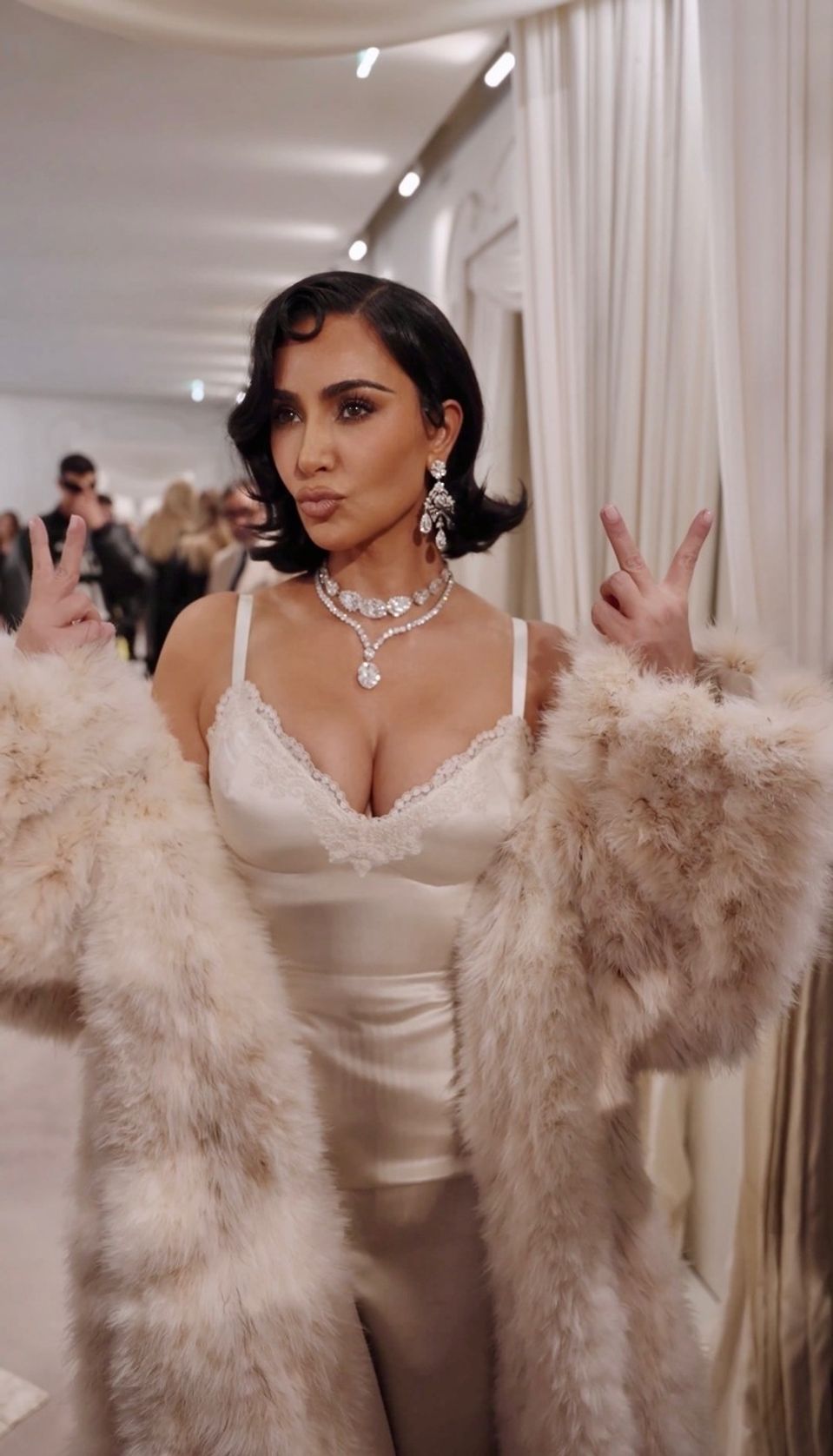 Kim Kardashian žiarila v Paríži