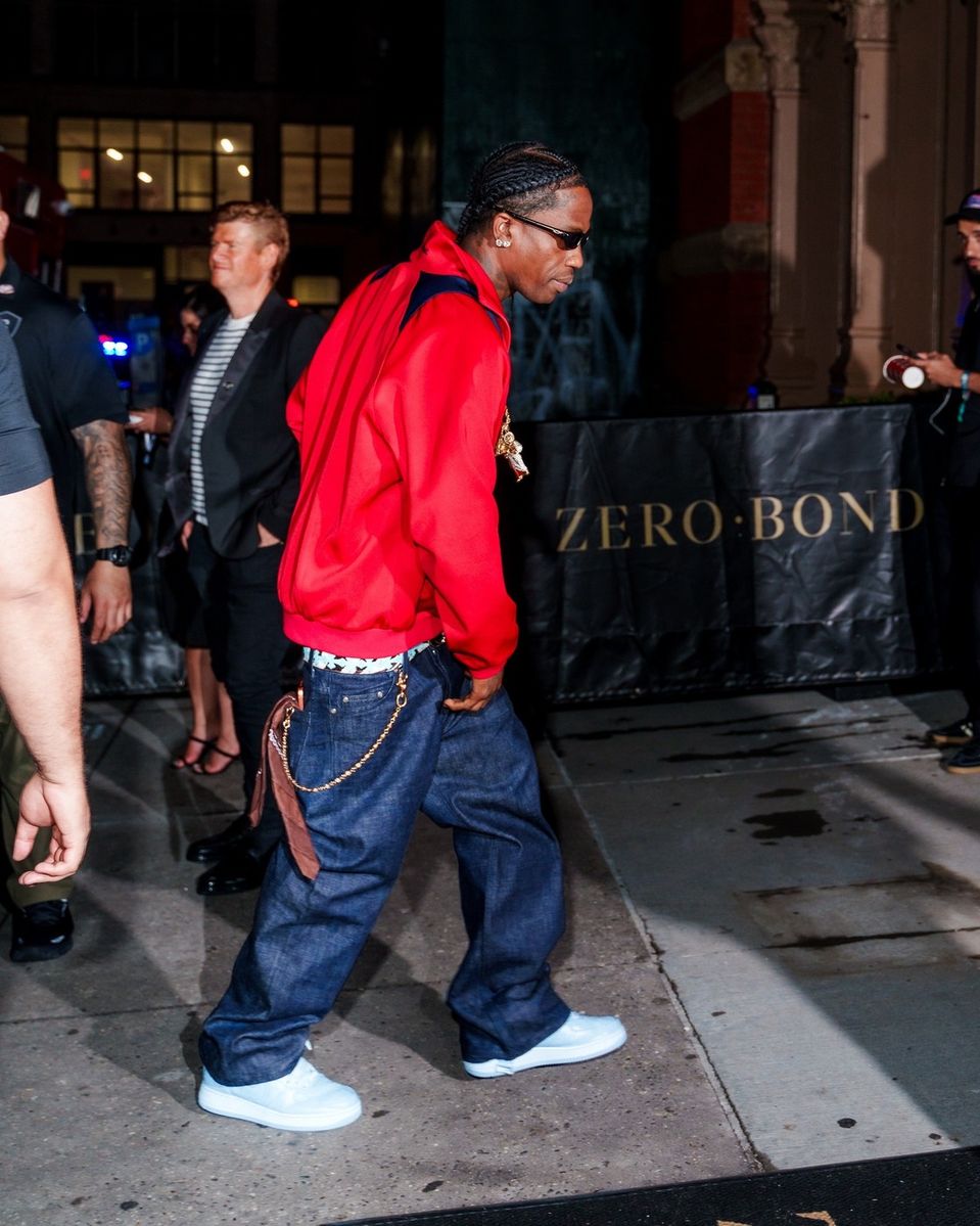 Travis Scott na ceste do klubu