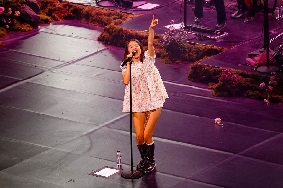Olivia Rodrigo na nedávnom koncerte v Barcelone.