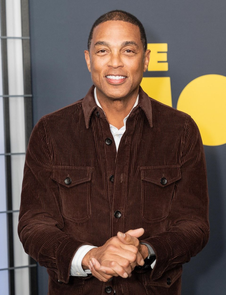 Moderátor Don Lemon trvá na svojej nevine.